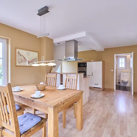 Haus 136, Wacholderweg 7 Nyaraló