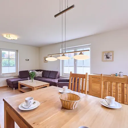 Vakantiehuis Haus 136, Wacholderweg 7 Karlshagen